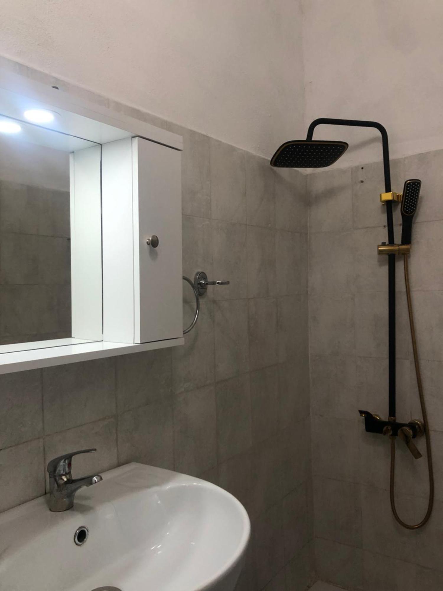Sotiri Rooms Sarande Bagian luar foto