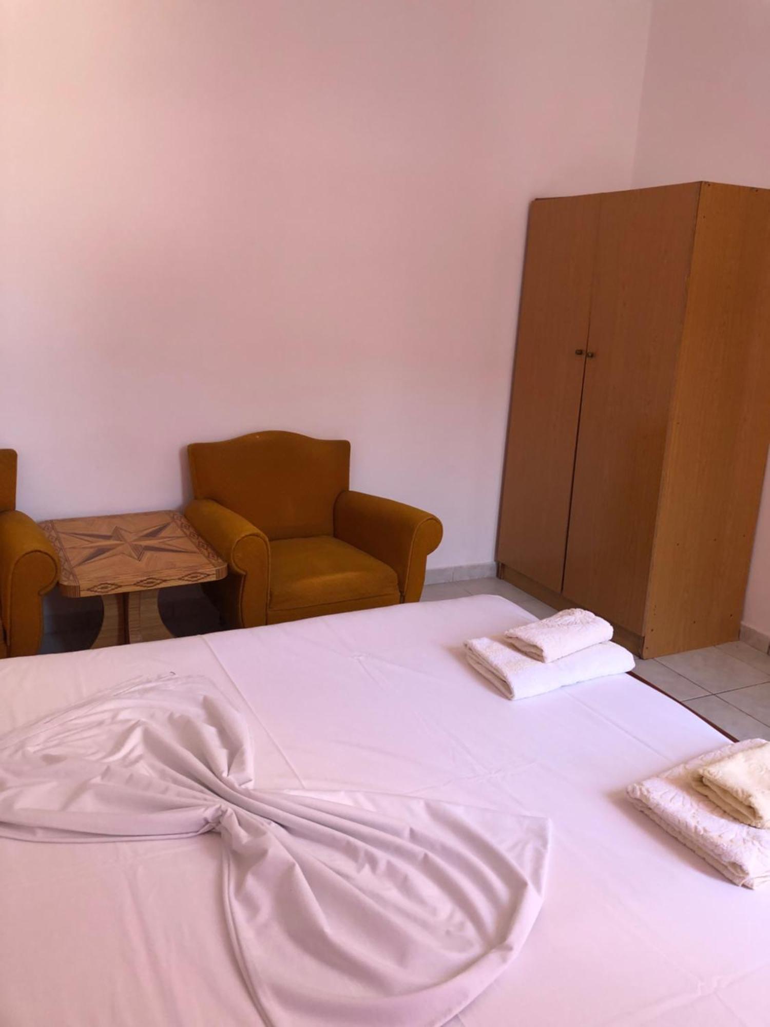 Sotiri Rooms Sarande Bagian luar foto